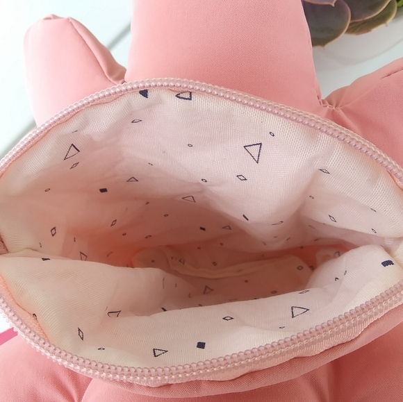 🌸Flower Power Crossbody🌸 - Picture 3 of 3